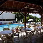 Kozis Апарт-отель 4*