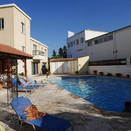 Aparthotel Kozis Polis