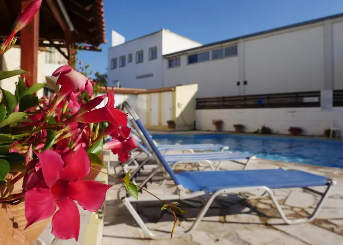 Kozis Ξενοδοχείο με διαμερίσματα Πόλη