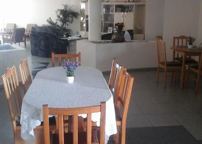 Kozis Ξενοδοχείο με διαμερίσματα Πόλη